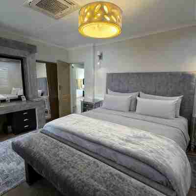 Luxury Rustenburg Villa | Pool, Braai & Fast Wi-Fi Rooms