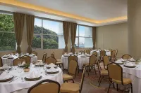 H+ Hotel Leipzig-Halle by Sunday Hotels - Aamiainen