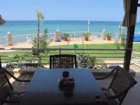 Le Blanc Bleu Hotels in Halat