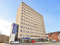 TRAVELODGE STOCKPORT Hotels near Didsbury