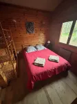 Chalet 10min from the ocean on large wooded grounds! Ideal for families!