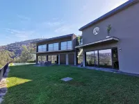 Villa up to 10 people swimming pool, stunning views and unique comfort in Minho  호텔