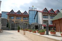 Hotel Sunny Hill - พร้อมWifi