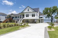 Water Front Get A Way