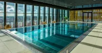 Fletcher Wellness-Hotel Leiden - Kolam Renang