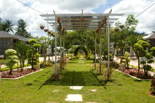 Golden Hawaii Villa Singkawang - parking