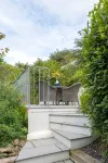 Stylish 4 bed house walking distance to beaches - 3 tähden