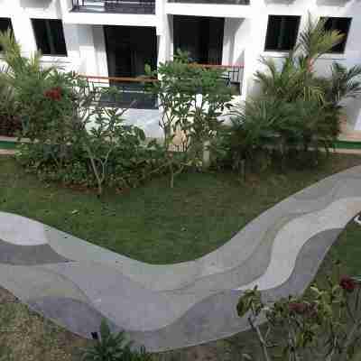 Sunday Residence Inn Cherating Hotel Exterior