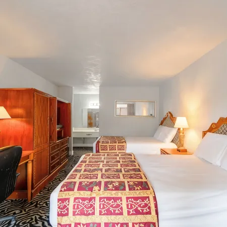Castle Inn & Suites by OYO Lawton