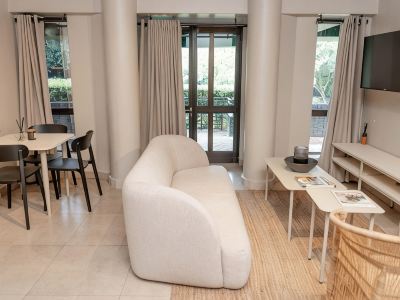 BlackBrick Bedfordview ApartHotel