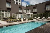 Hotel Ella - Pools