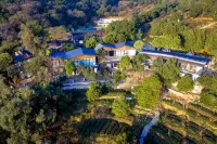 Mingshan Qingyuan Tea Yard  Hotel