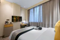 Homeinn Selected Hotel (Huzhou Aishan Yintai City Yishang Street)