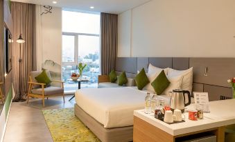 Al Khoory Courtyard Hotel