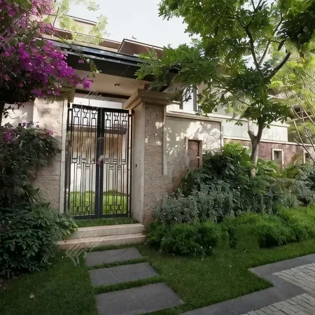 Dianchi Lake Shuyu Chinese Inn (Yunxi Mansion)