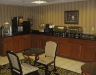 Best Western Plus Russellville Hotel  Suites - Breakfast