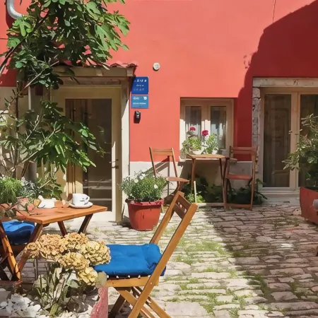 Tipitapi - Dreamy Studio in the heart of Rovinj's old town, steps from the sea