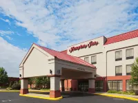 Hampton Inn Youngstown-North Hotels in Trumbull County