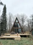 Cozy Gnome A-Frame on the Lake with Sauna