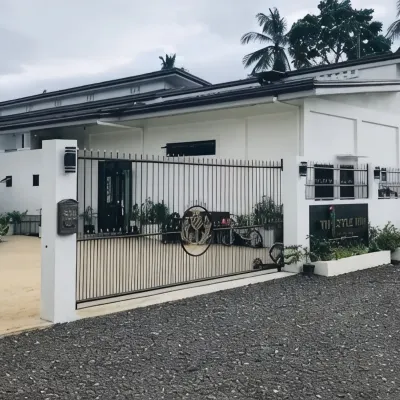 Thistle Inn, Bohol Hotels near Doljo Beach