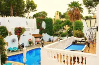 Villa Columbus Rooms and Restaurant - piscina