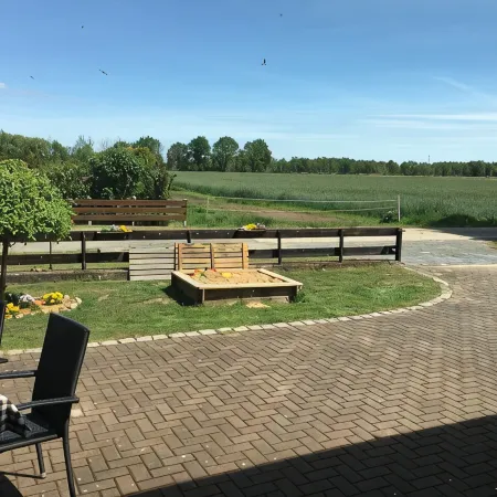 Quiet large apartment between Nemitzer Heide and Elbtalaue