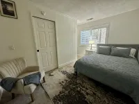 Clean & Cosy 3-bedroom house with hot tub in Stateline, close to Heavenly - 4-Star