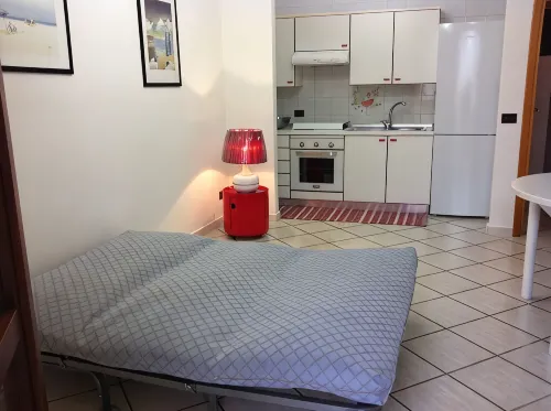 Terraced house in a quiet residence 200 meters from the sea, 4/5 places - Condos