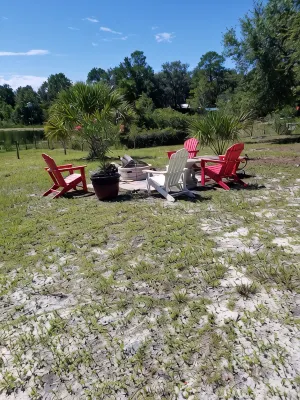 Fish from own dock or in Palatka, Visit Ocala National Forest, FU Gators 30+ min