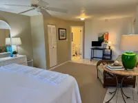 Gated Neighborhood with Sandy Beach - Family