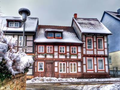 Modern apartment with WiFi in the old town (near the market square)