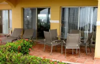 Spectacular Oceanfront Ixtapa Villa...Steps to a Clean, Powdery-Soft Beach!