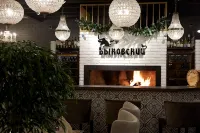 Art Hall Hotel - ที่มีบาร์