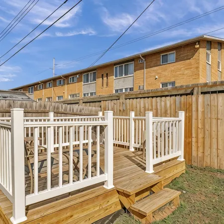5 Bedroom 7 Beds Cozy and Spacious Home