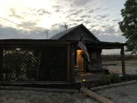 Sunset Log Cabin - 2 ดาว