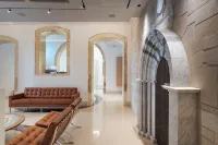 Royal Maniace Hotel - 3-نجوم