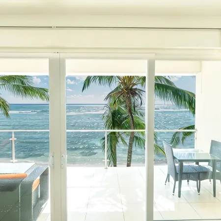 Amazing Ocean Front Sea Palm Villa #9
