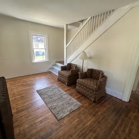 Charming 4 BD near DT Geneva