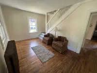 Charming 4 BD near DT Geneva - WiFi