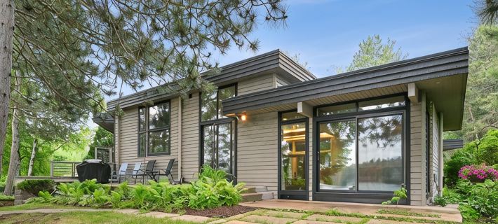 Modern Lake House w/ Hot Tub, Game Room & Relaxing Views Hotels in Stevens Point