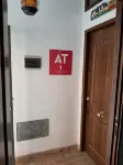 COMPLETELY RENOVATED HOUSE WITH FREE WIFI - 廚房