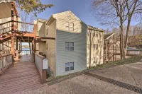 Lake Front Getaway - Lake of the Ozarks - Homestays