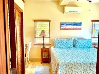 Couples Retreat, Panoramic Ocean Views, Free Kayaks & Paddle Boards Hotels in Coral Bay