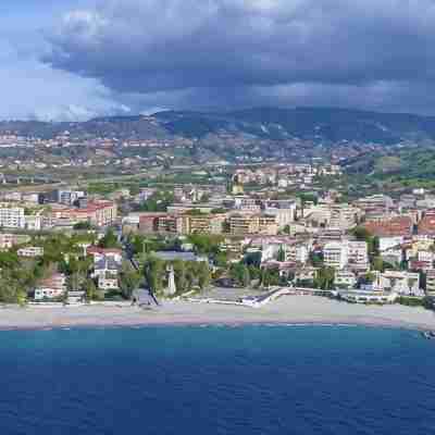 CIVICO 11 - Independent holiday home at 40 mt. from the sea. For short stays. Others