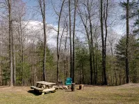 "Stars Hollow" Cozy Mini Cabin Stay - RRG Hotels in Wolfe County