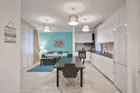 Large apartment between beach and city- With parking and private beach. - 2-Star