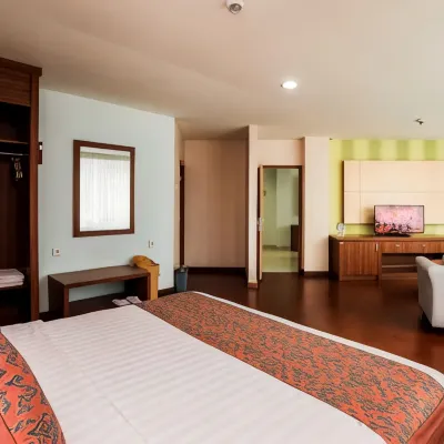 UTC Dago Hotel Bandung Hotel dekat Toko Buku Gramedia