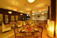SRM Hotel - breakfast
