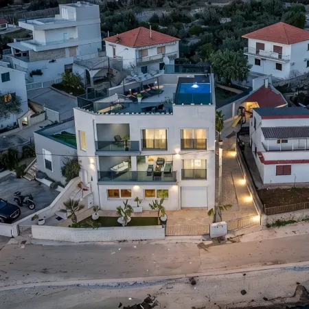 Beachfront Luxury Villa