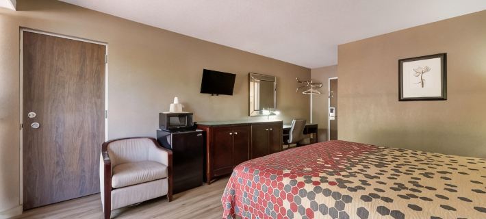 Econo Lodge Hotels in High Point